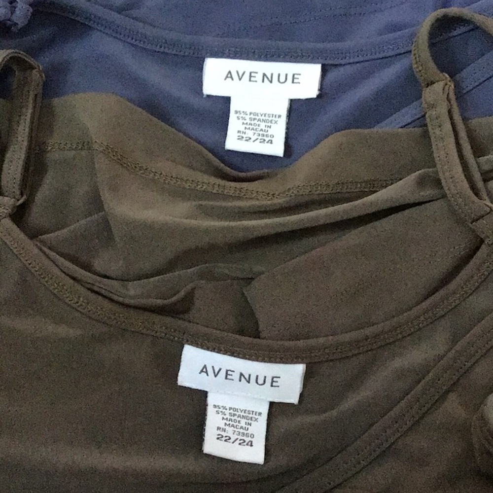 Avenue sz 22/24 camisoles